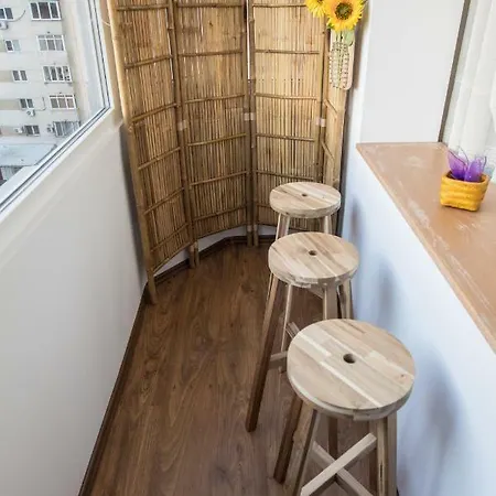 アパート Wood's Friends Place ブカレスト